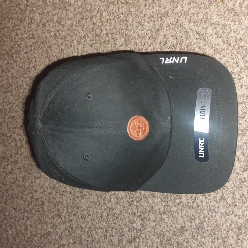 UNRL FlopFit Leather Patch Embroidered Strapback Black Golf Cap Hat New